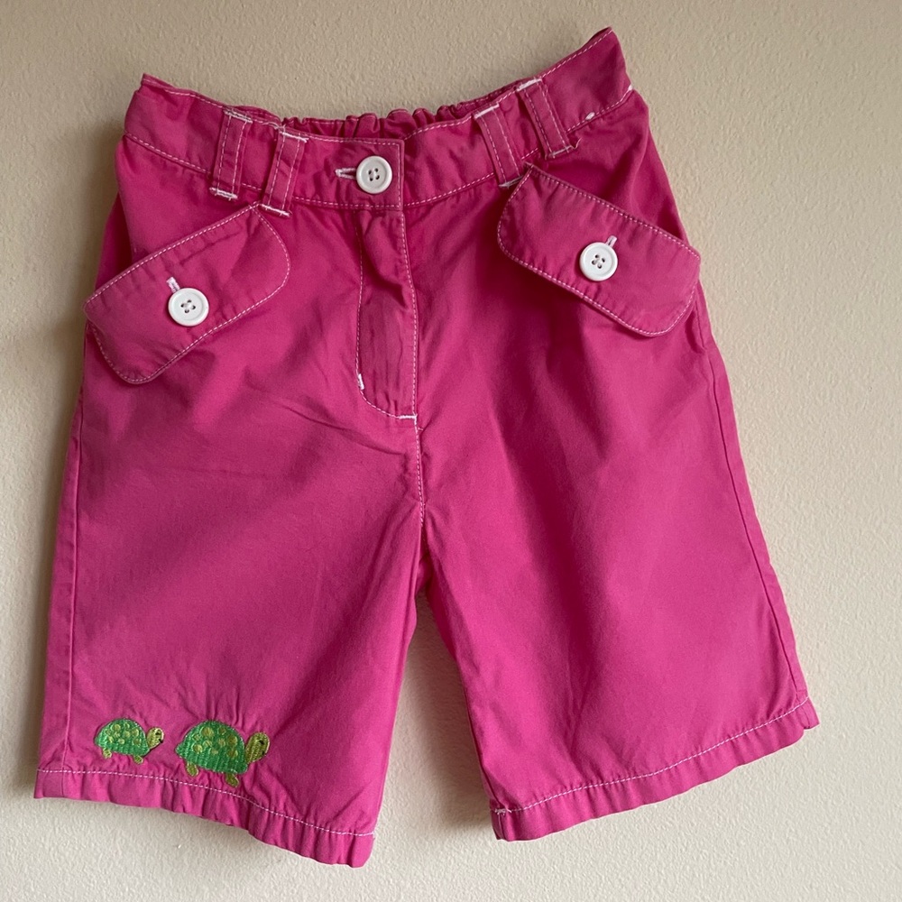 💠 **2 for $20**Gymboree girl Bermuda short w turtle, fuchsia berry pink. Size 4T